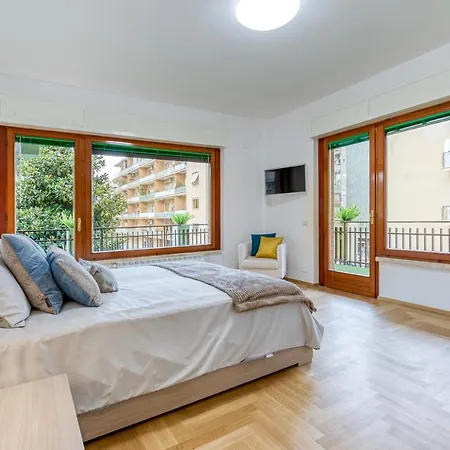 Flatinrome Vatican Apartment *