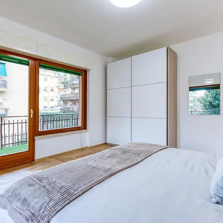 Flatinrome Vatican Apartment *